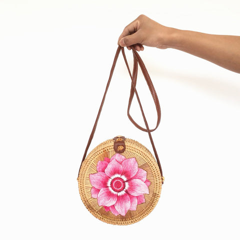 Straw Bag Summer Beach Bag Round Women's Shoulder Bag Messenger Bag