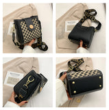 Checkerboard Women's Bag Fashion Small Square Bag Simple Bag New Texture Stitching Bag Messenger Bag